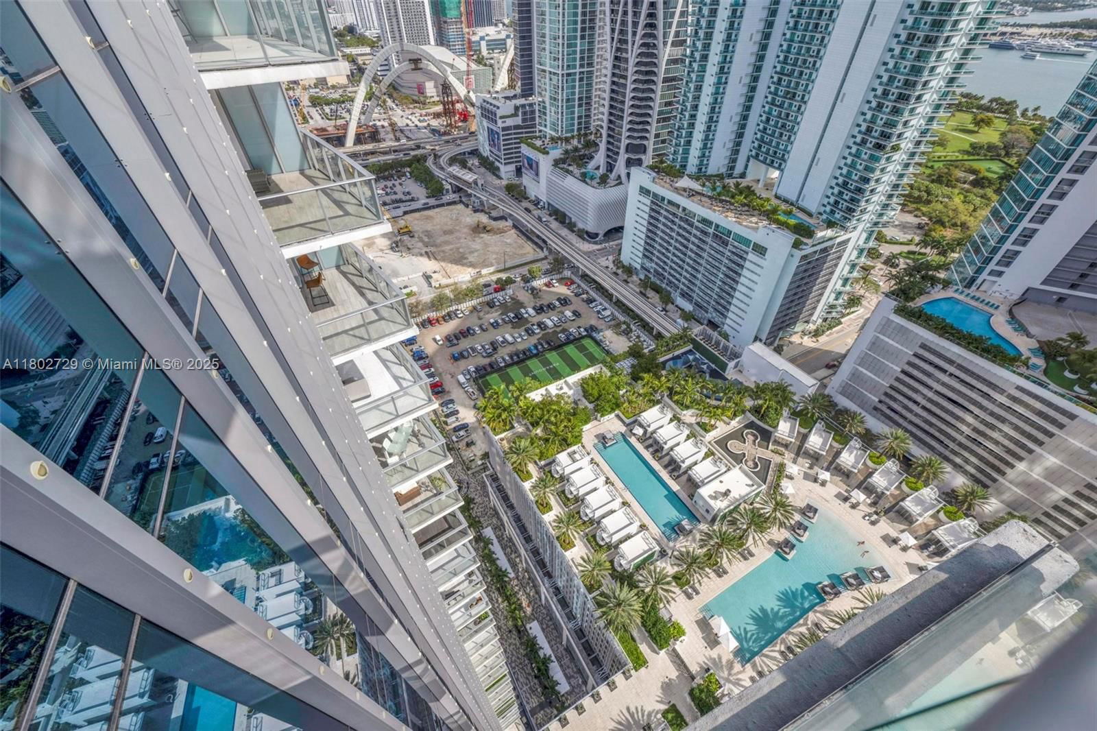 Real estate property located at 851 1st Ave #3107, Miami-dade, Paramount Miami Worldcent, Miami, FL