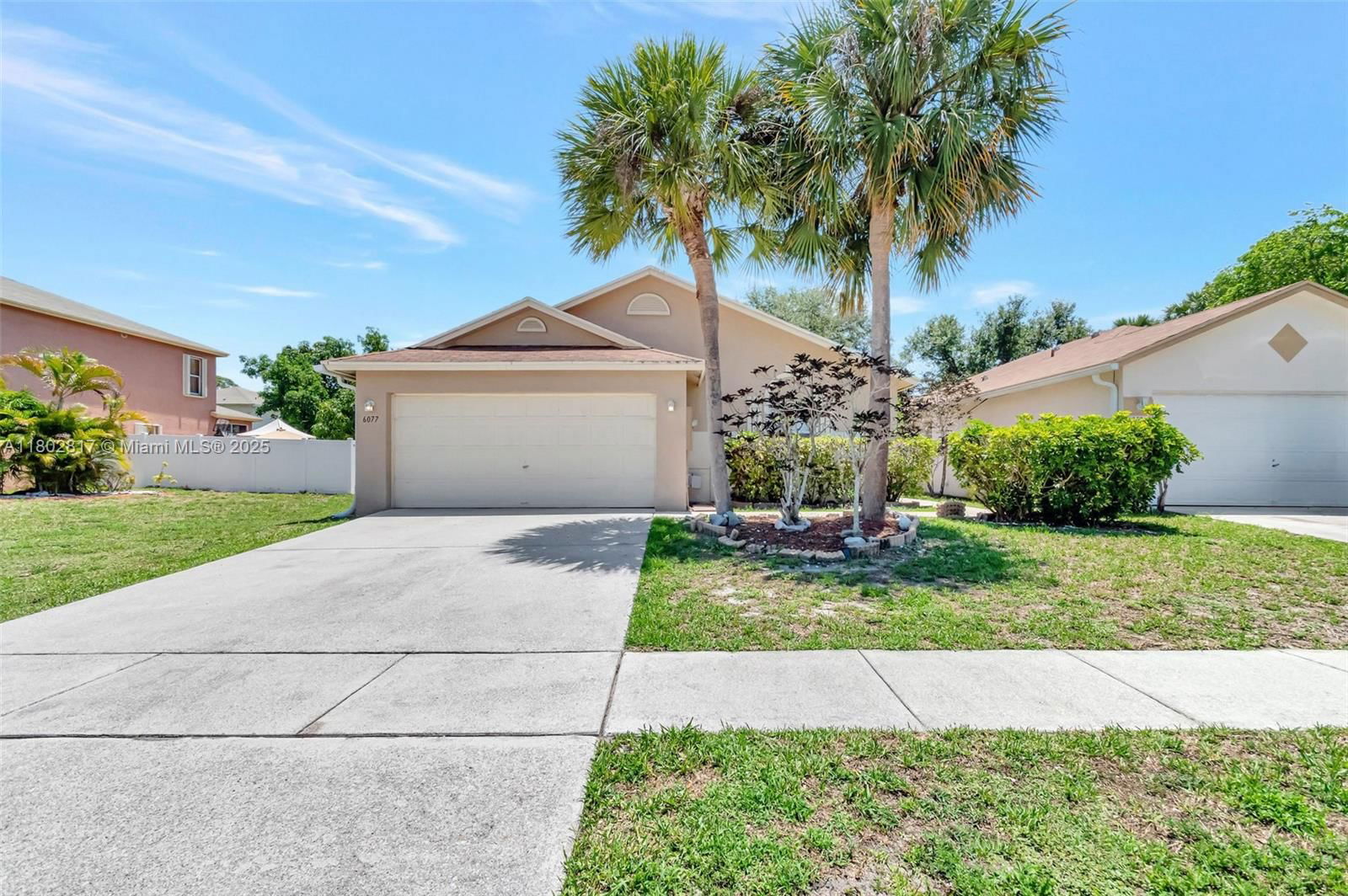 Real estate property located at 6077 Azalea Cir, Palm Beach, Victoria Woods 4, West Palm Beach, FL
