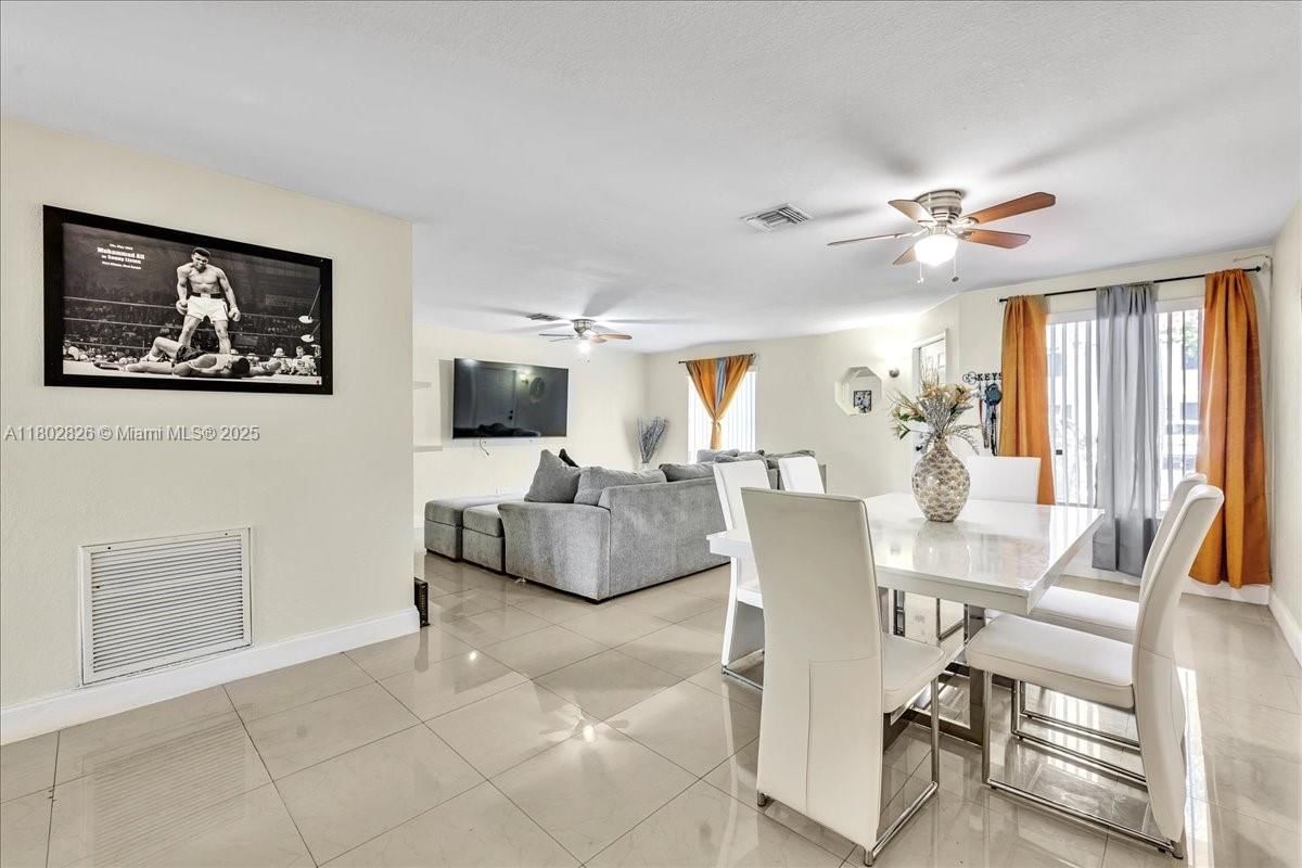 Real estate property located at 9765 37th St, Broward, Welleby Unit Thirteen, Sunrise, FL