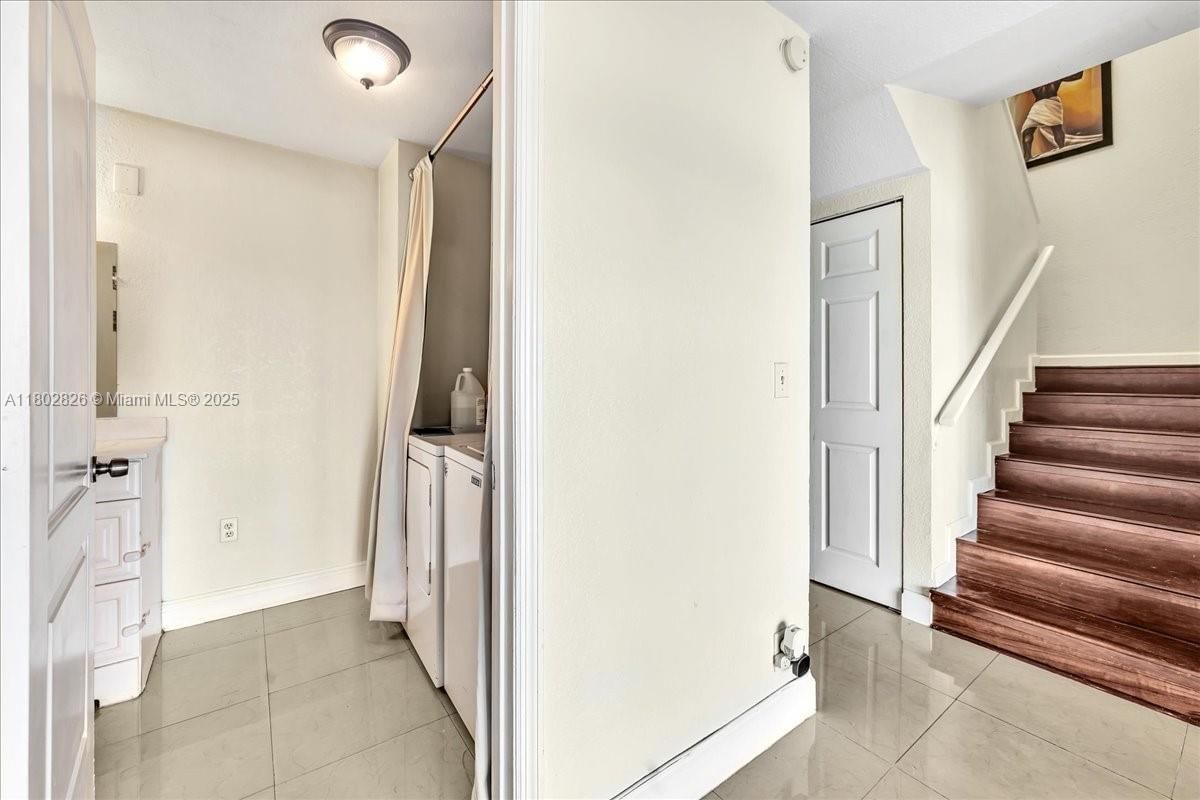 Real estate property located at 9765 37th St, Broward, Welleby Unit Thirteen, Sunrise, FL