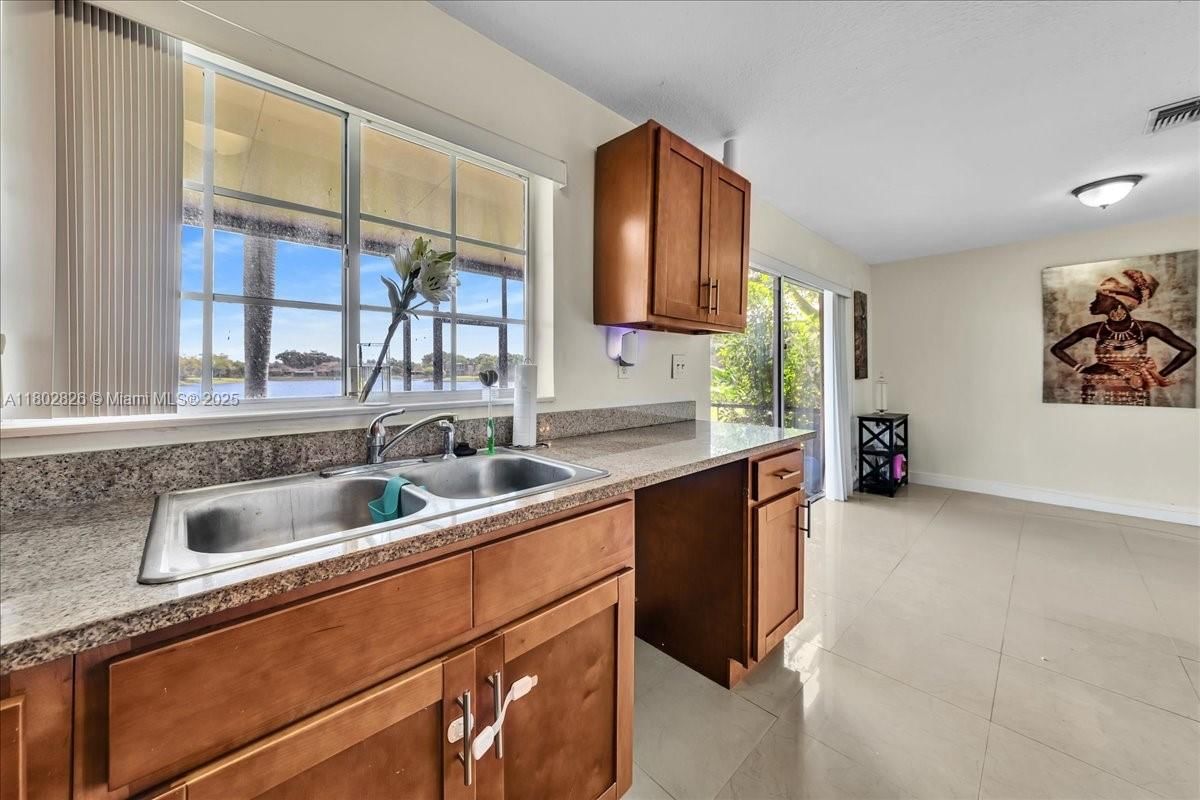 Real estate property located at 9765 37th St, Broward, Welleby Unit Thirteen, Sunrise, FL