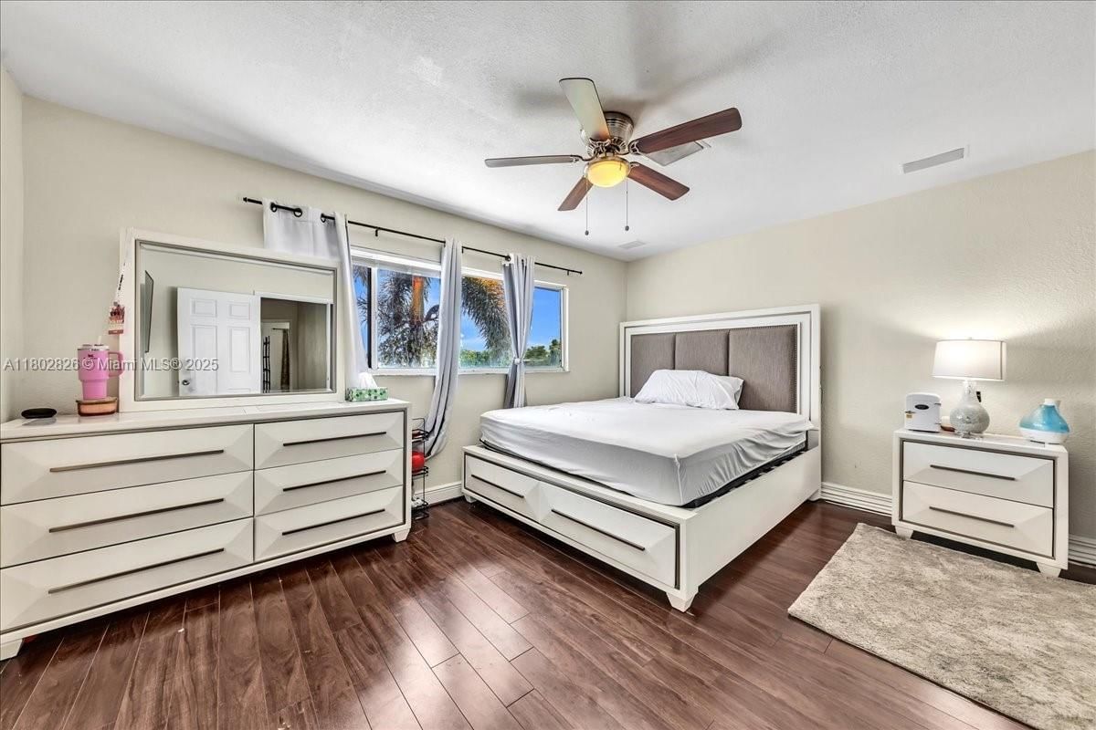 Real estate property located at 9765 37th St, Broward, Welleby Unit Thirteen, Sunrise, FL