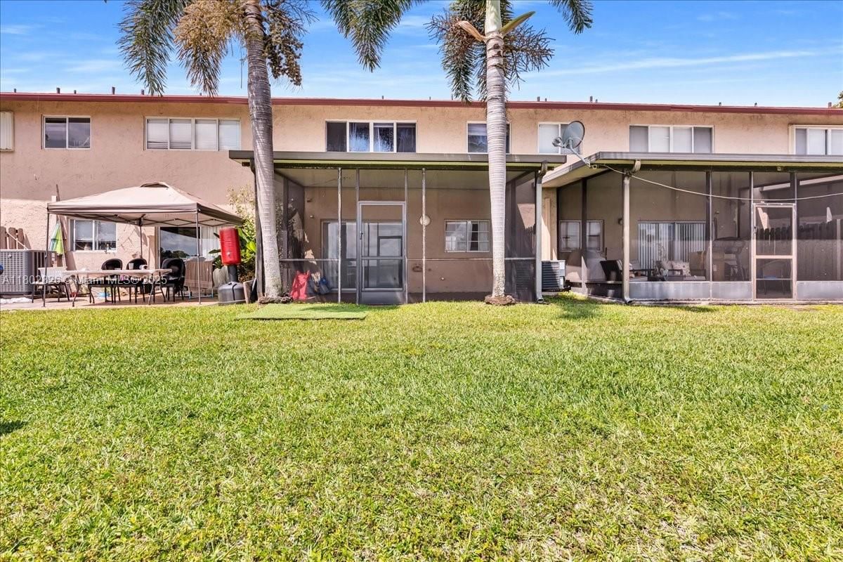 Real estate property located at 9765 37th St, Broward, Welleby Unit Thirteen, Sunrise, FL
