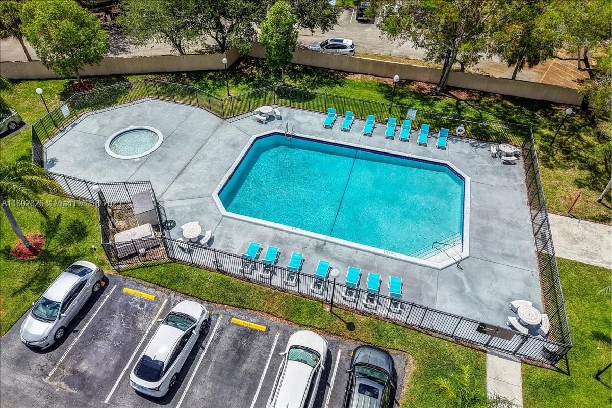 Real estate property located at 9765 37th St, Broward, Welleby Unit Thirteen, Sunrise, FL