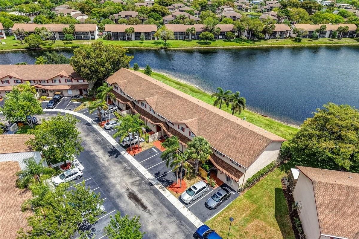 Real estate property located at 9765 37th St, Broward, Welleby Unit Thirteen, Sunrise, FL