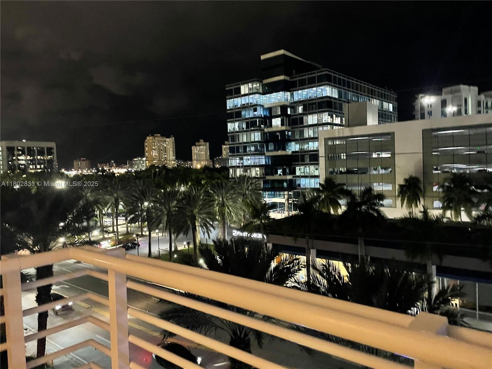 Real estate property located at 18800 29th Ave #507, Miami-dade, Venture At Aventura East, Aventura, FL