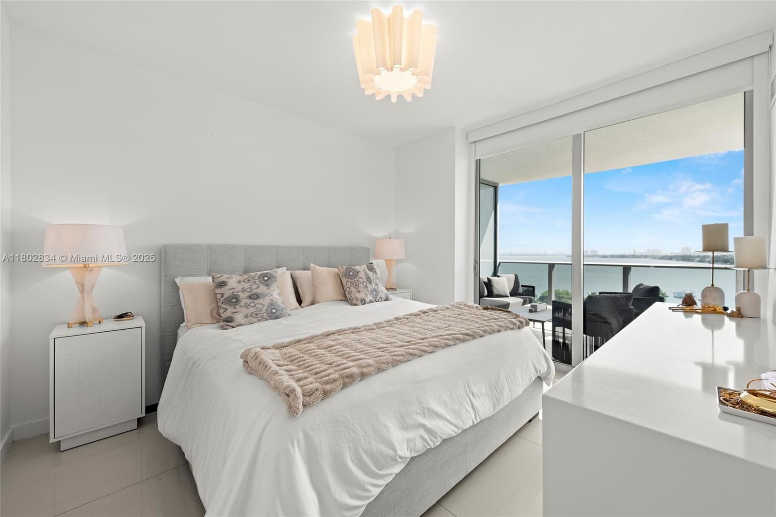 Real estate property located at 488 18th St #704, Miami-dade, Aria On The Bay Condo, Miami, FL