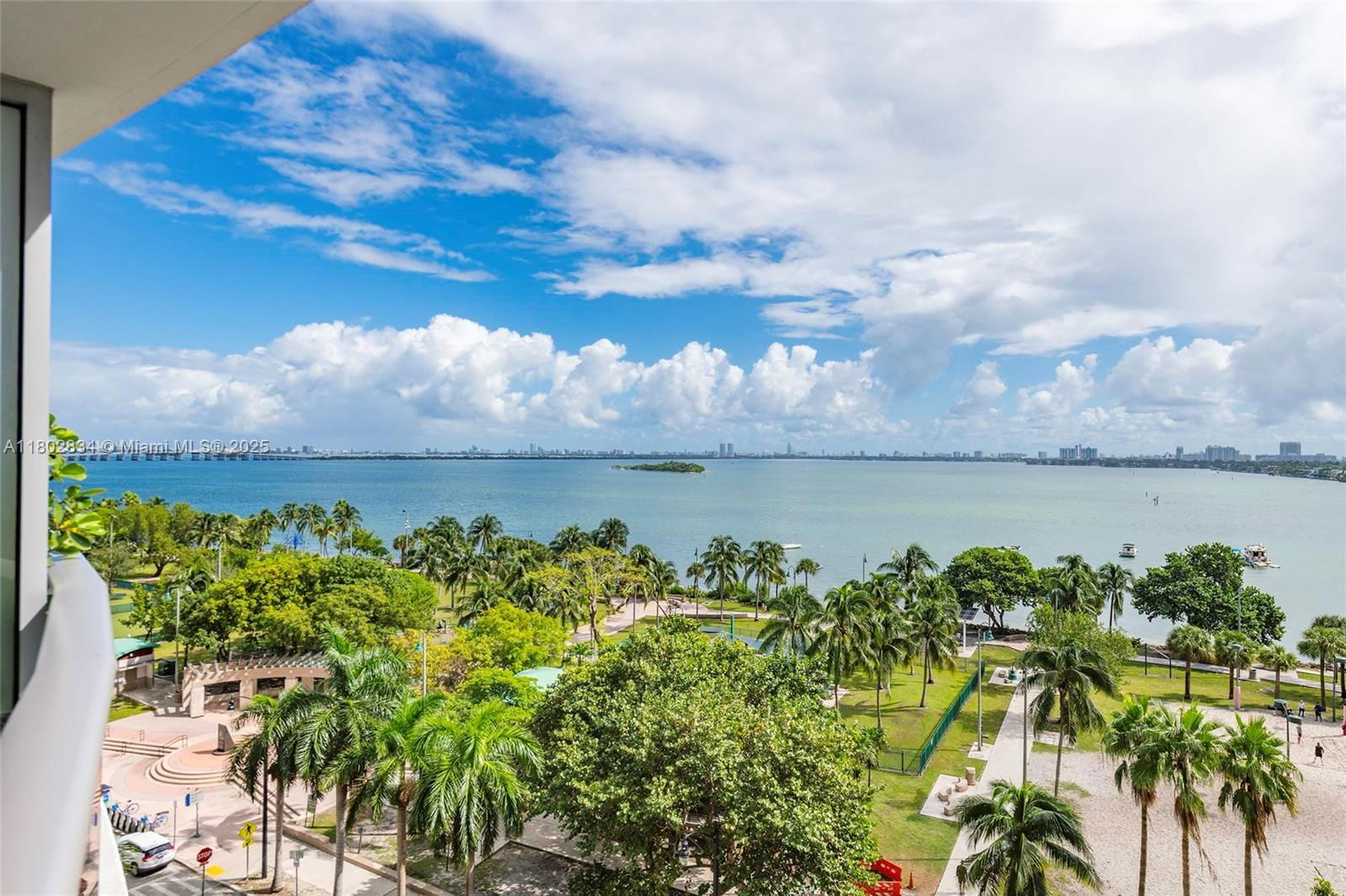 Real estate property located at 488 18th St #704, Miami-dade, Aria On The Bay Condo, Miami, FL
