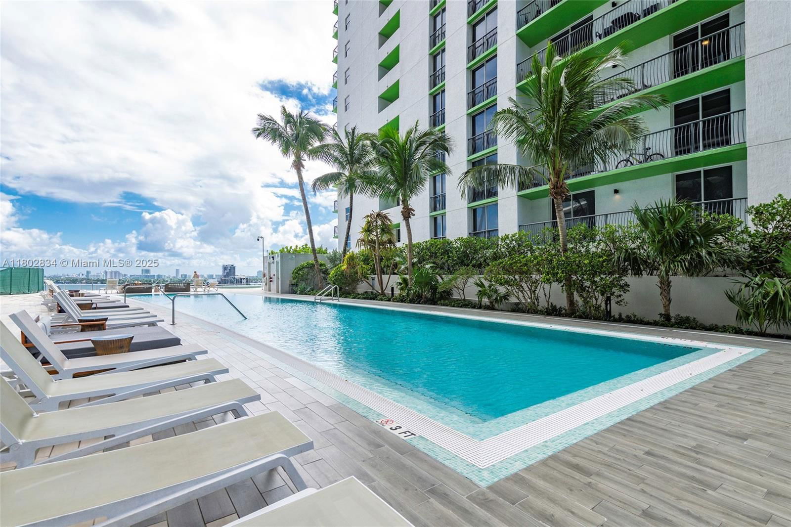 Real estate property located at 488 18th St #704, Miami-dade, Aria On The Bay Condo, Miami, FL