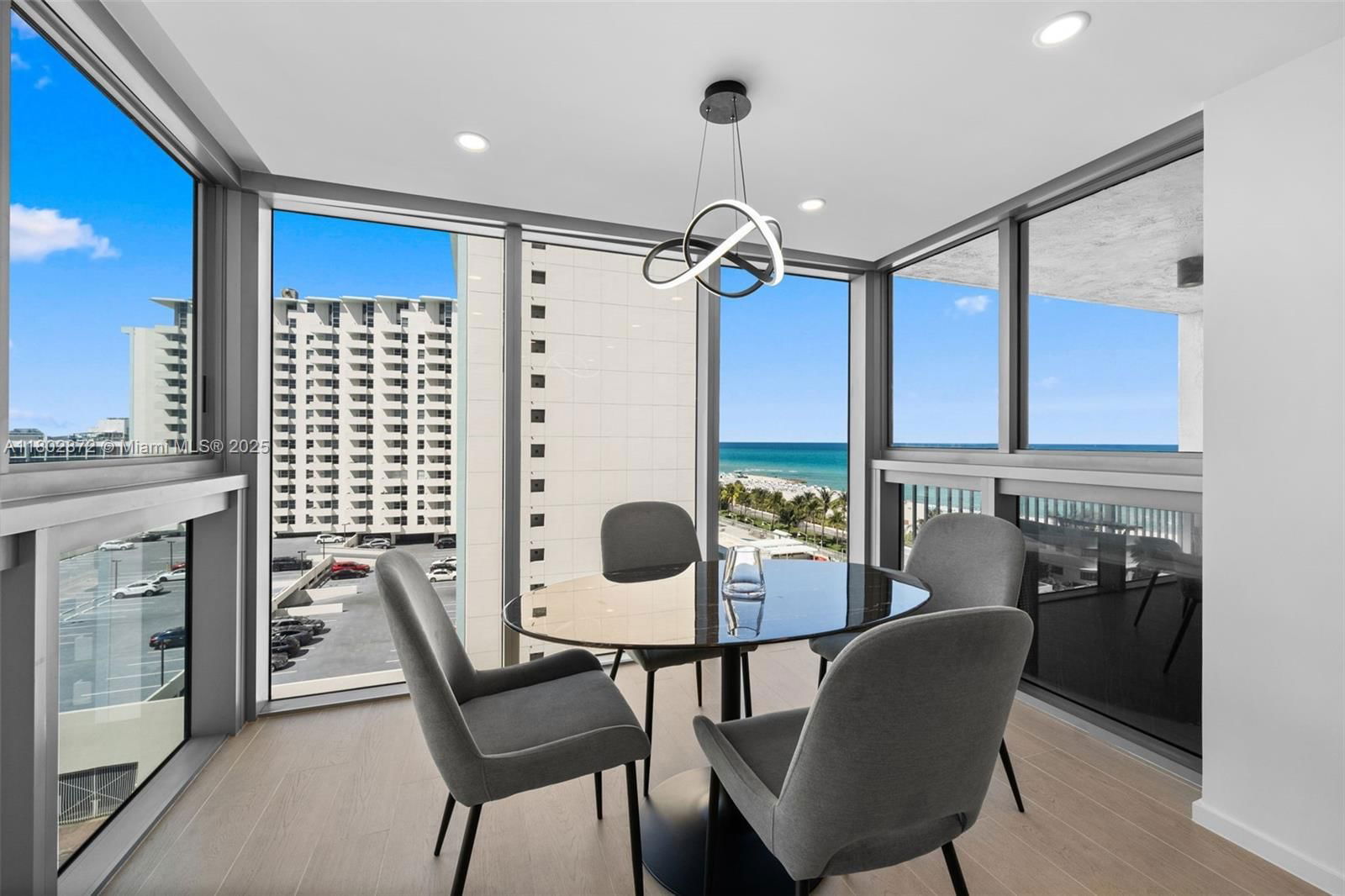 Real estate property located at 2655 Collins Ave #1009, Miami-dade, Mirasol Ocean Towers Cond, Miami Beach, FL