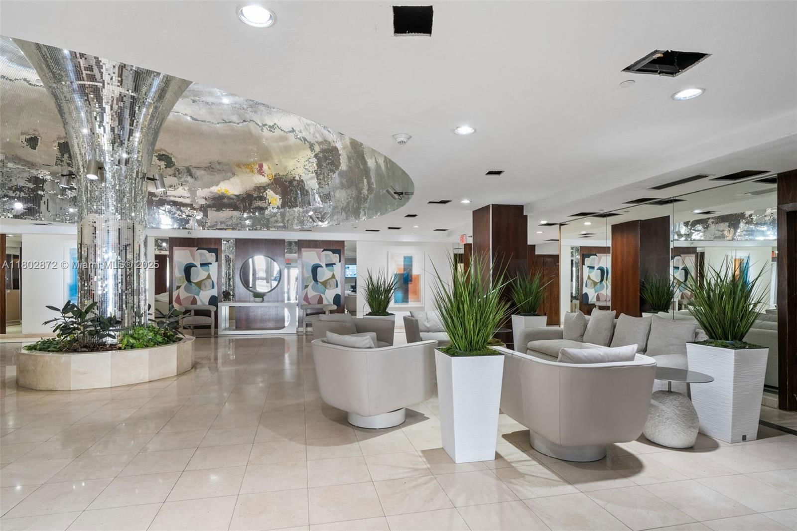 Real estate property located at 2655 Collins Ave #1009, Miami-dade, Mirasol Ocean Towers Cond, Miami Beach, FL