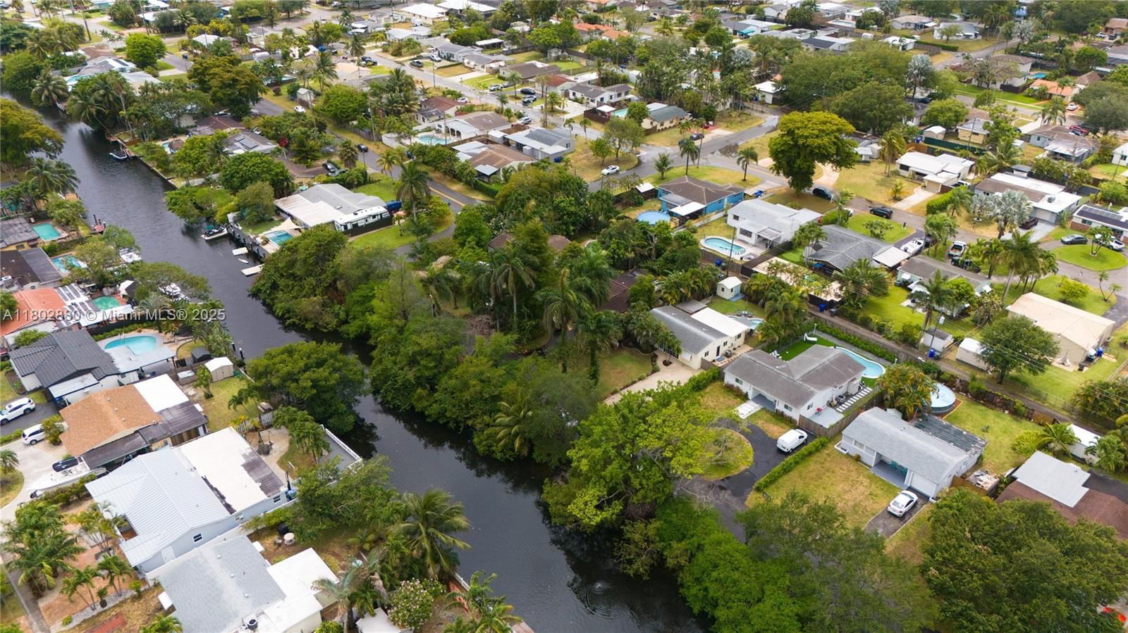 Real estate property located at 1112 31st Ave, Broward, Central Golf Sec Of Holly, Hollywood, FL