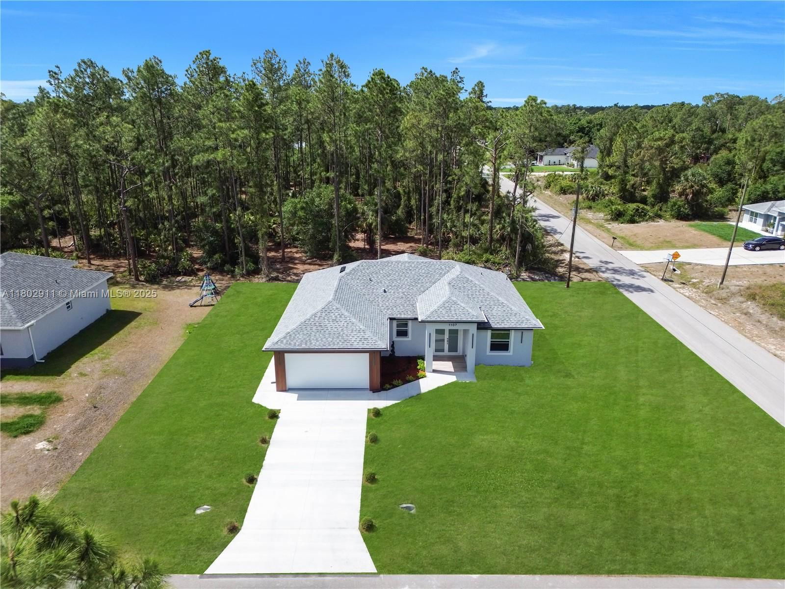 Real estate property located at 1107 13th St, Lee, Lehigh Acres, Lehigh Acres, FL