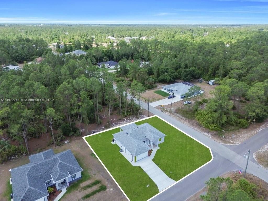 Real estate property located at 1107 13th St, Lee, Lehigh Acres, Lehigh Acres, FL