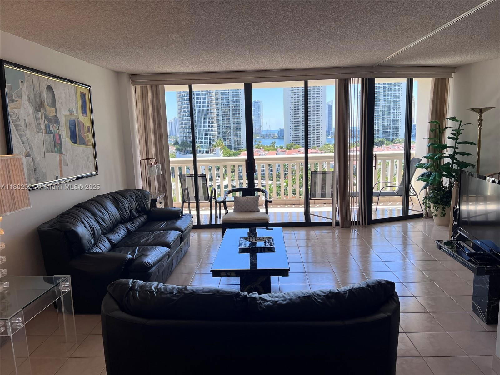Real estate property located at 1000 Island Blvd #1508, Miami-dade, Williams Island, Aventura, FL