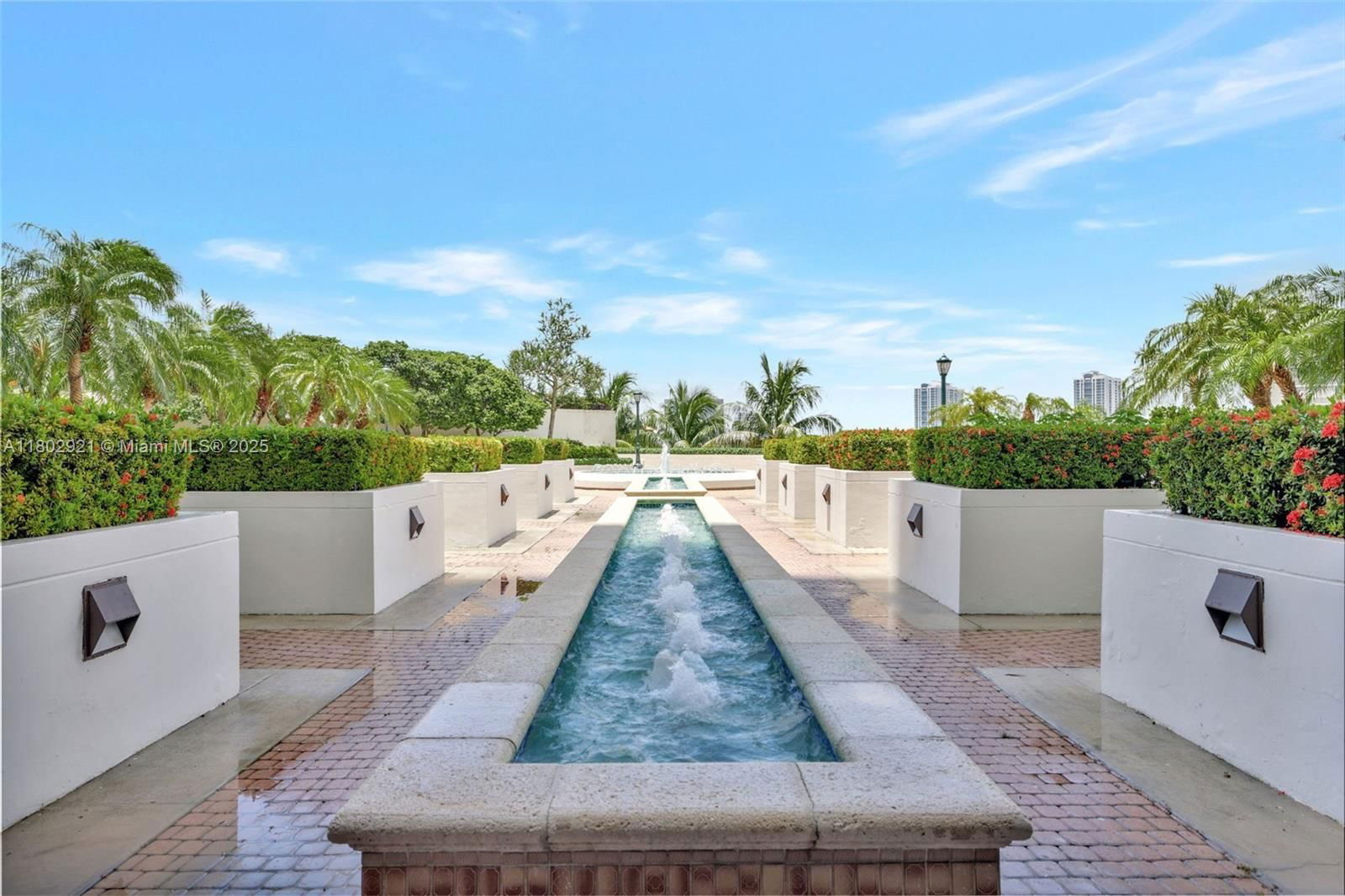 Real estate property located at 1000 Island Blvd #1508, Miami-dade, Williams Island, Aventura, FL