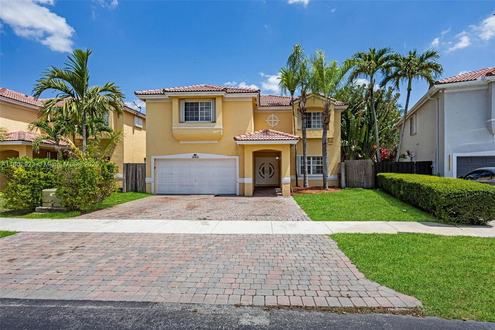 Real estate property located at 16421 103rd Ter, Miami-dade, Forest Lakes Estates Sec, Miami, FL