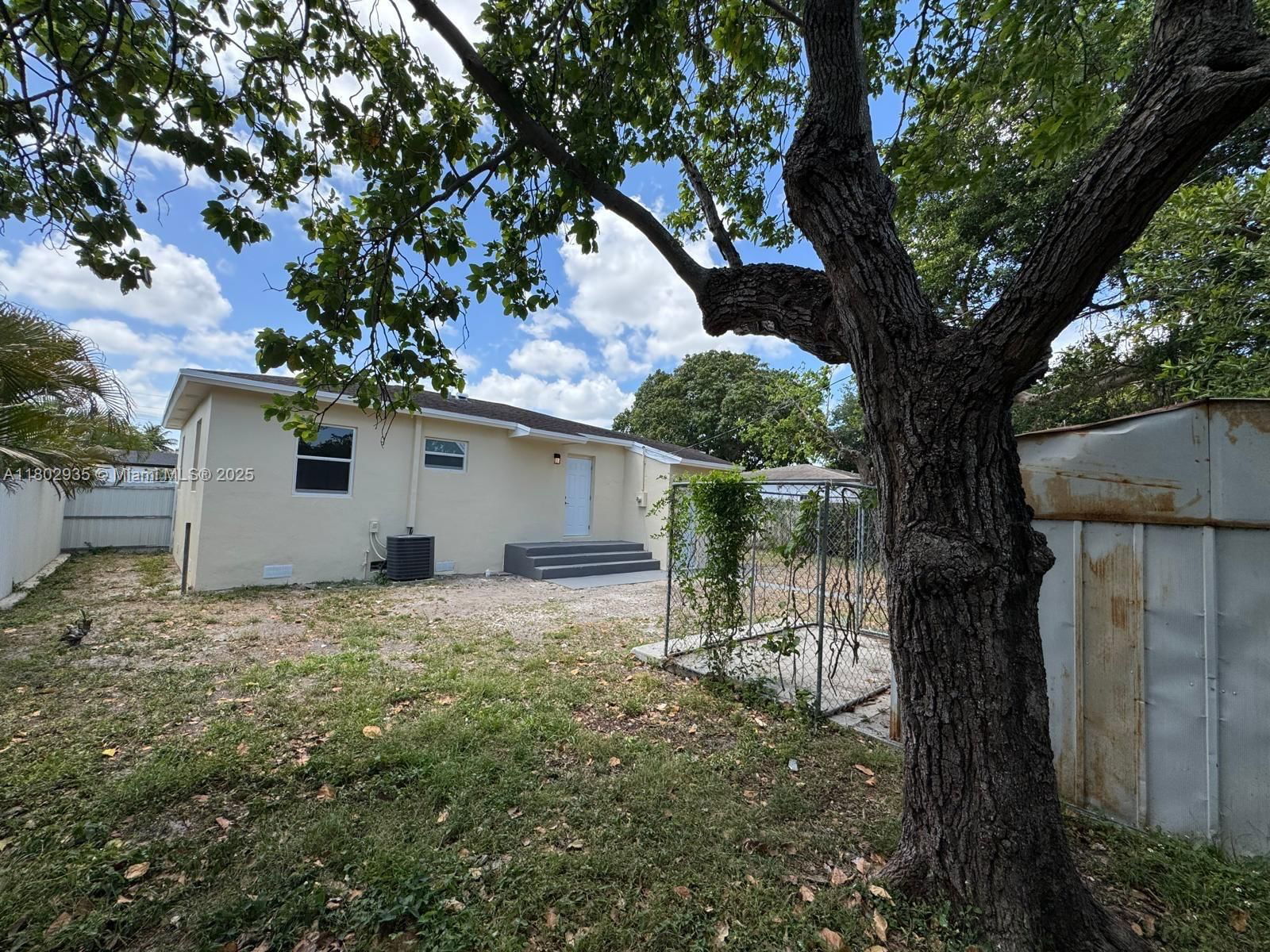 Real estate property located at 9101 35th Ct, Miami-dade, Broadmoor Manor, Miami, FL