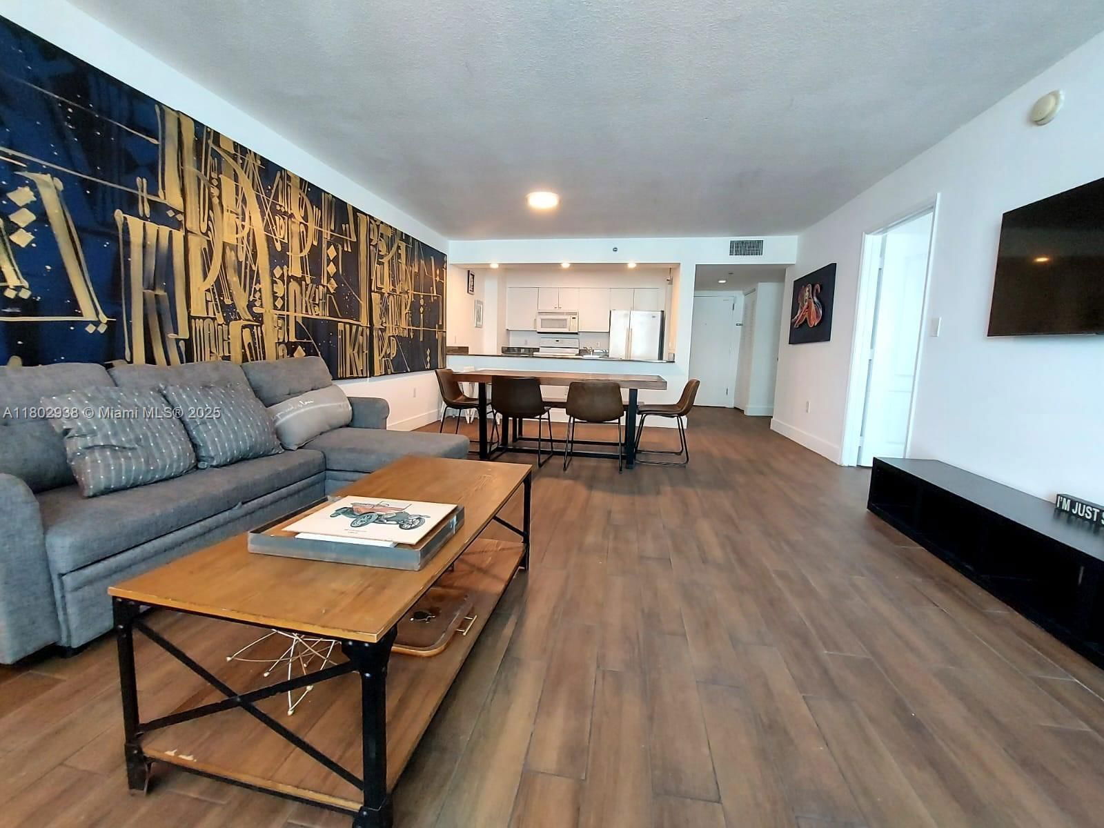 Real estate property located at 1200 Brickell Bay Dr #3708, Miami-dade, The Club At Brickell Bay, Miami, FL
