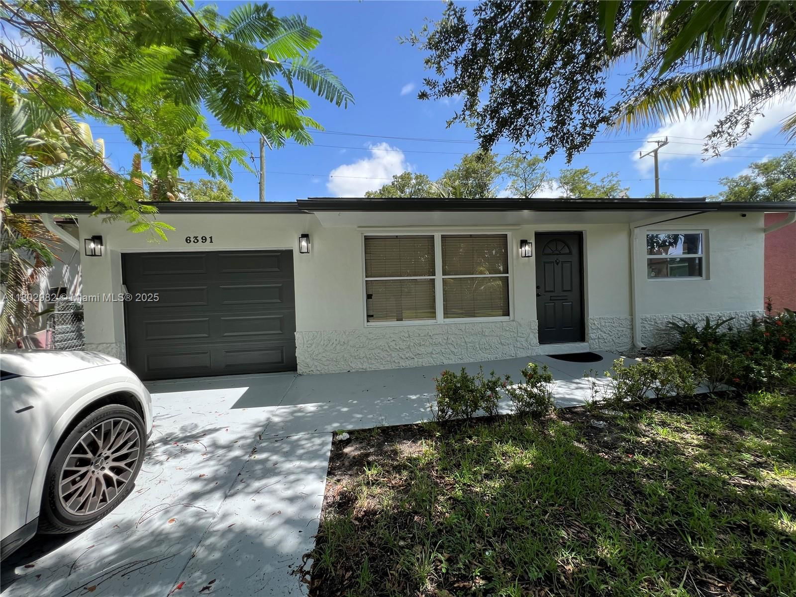 Real estate property located at 6391 8th St, Broward, Kimberly Village Sec One, North Lauderdale, FL