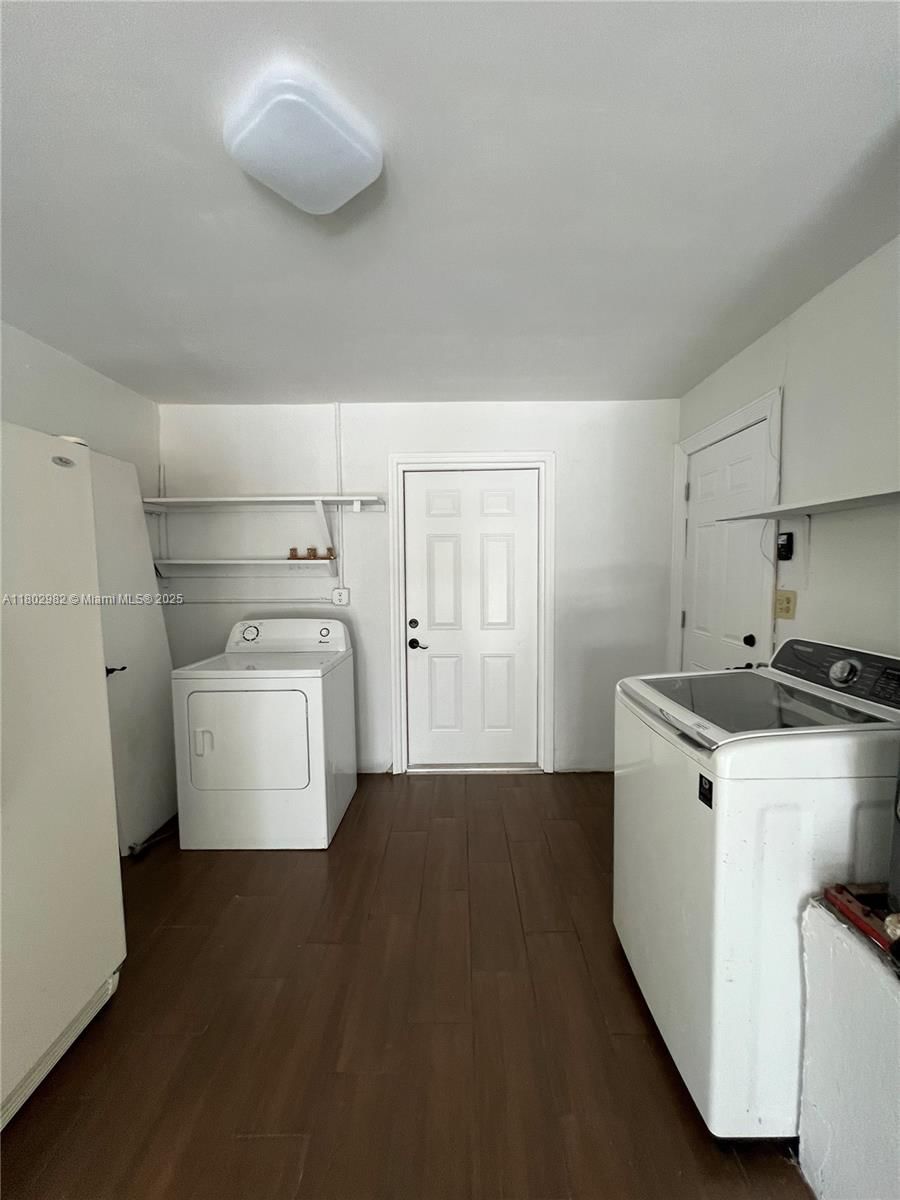 Real estate property located at 6391 8th St, Broward, Kimberly Village Sec One, North Lauderdale, FL