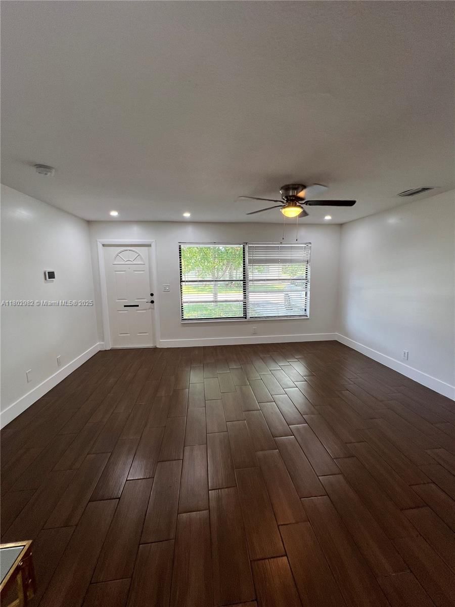 Real estate property located at 6391 8th St, Broward, Kimberly Village Sec One, North Lauderdale, FL