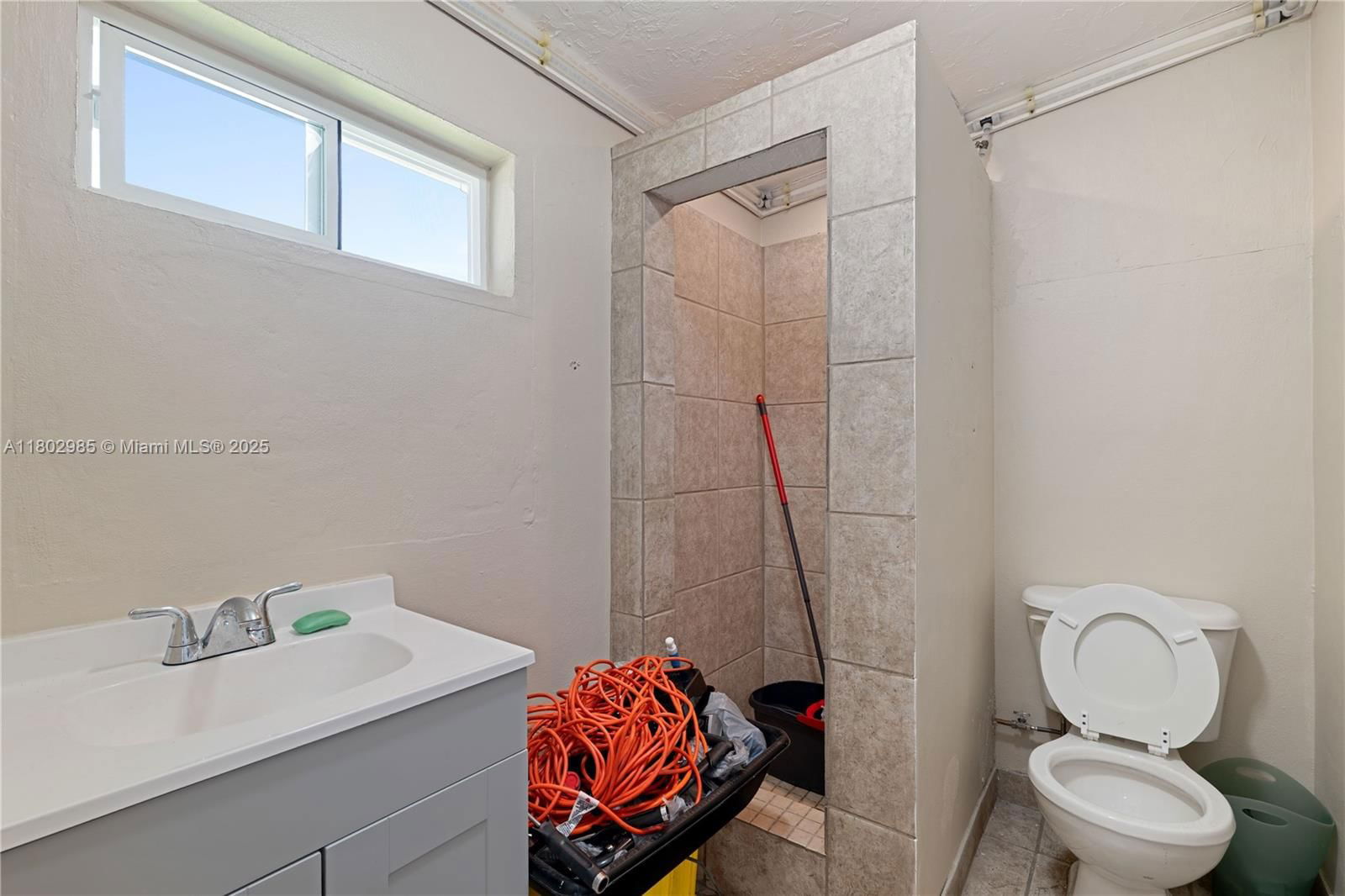 Real estate property located at 409 Poplar Ave, St Lucie, River Park Unit 2, Port St. Lucie, FL