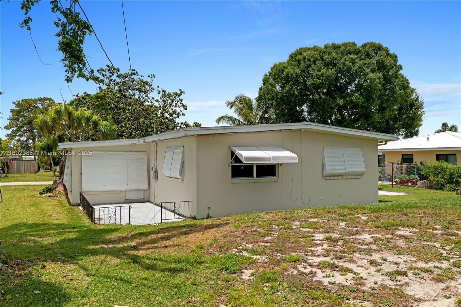 Real estate property located at 409 Poplar Ave, St Lucie, River Park Unit 2, Port St. Lucie, FL