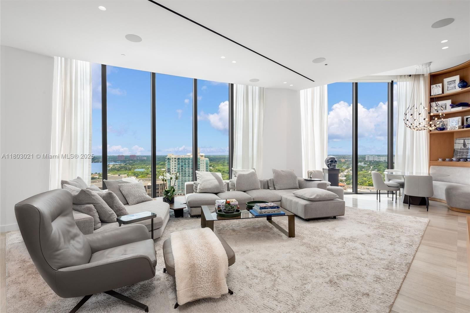 Real estate property located at 2821 Bayshore Dr #20AB, Miami-dade, Two Park Grove Condo, Miami, FL