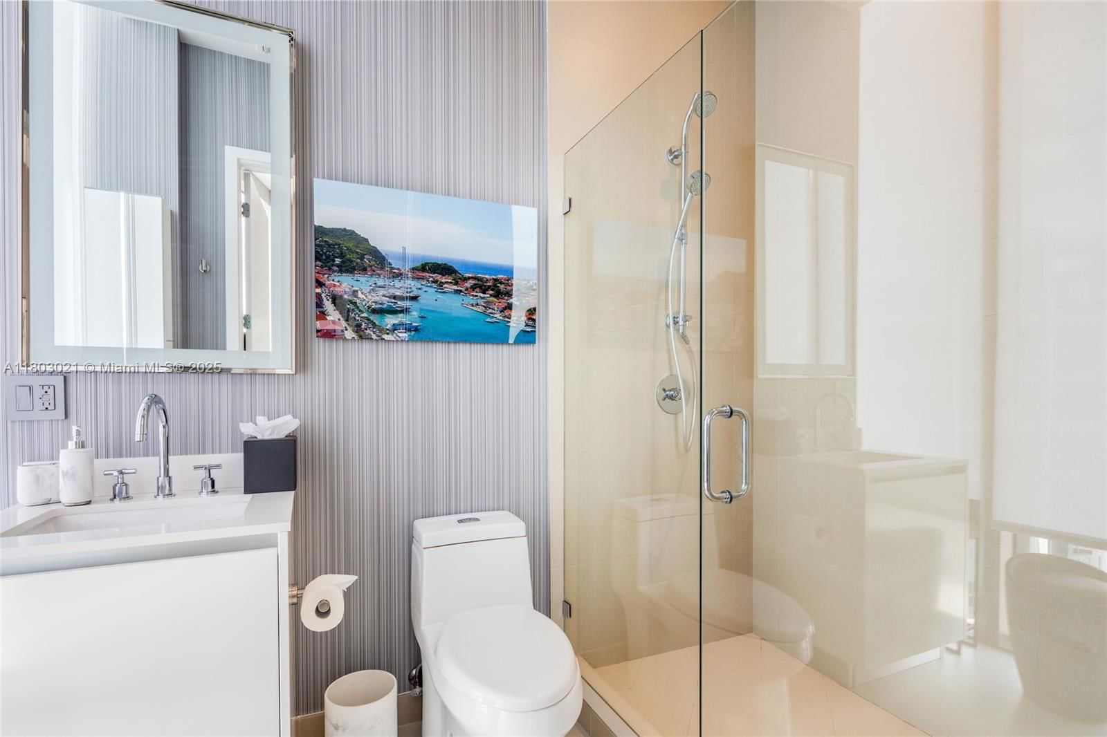 Real estate property located at 2821 Bayshore Dr #20AB, Miami-dade, Two Park Grove Condo, Miami, FL