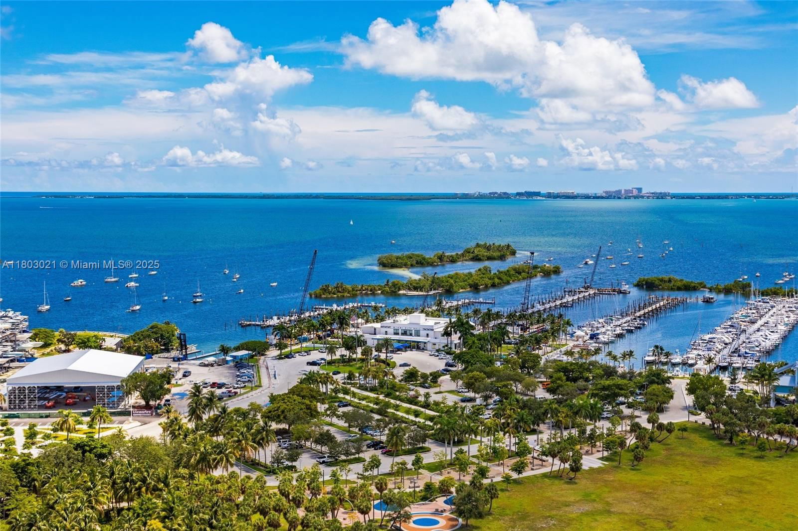 Real estate property located at 2821 Bayshore Dr #20AB, Miami-dade, Two Park Grove Condo, Miami, FL