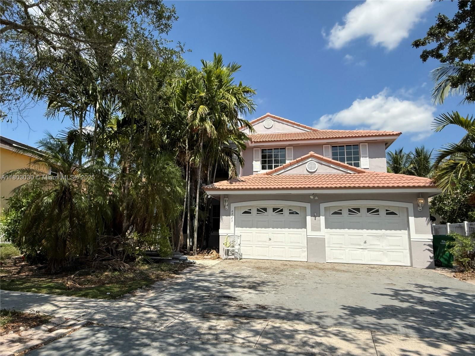 Real estate property located at 4225 151st Ter, Broward, Replat Of Country Lakes, Miramar, FL