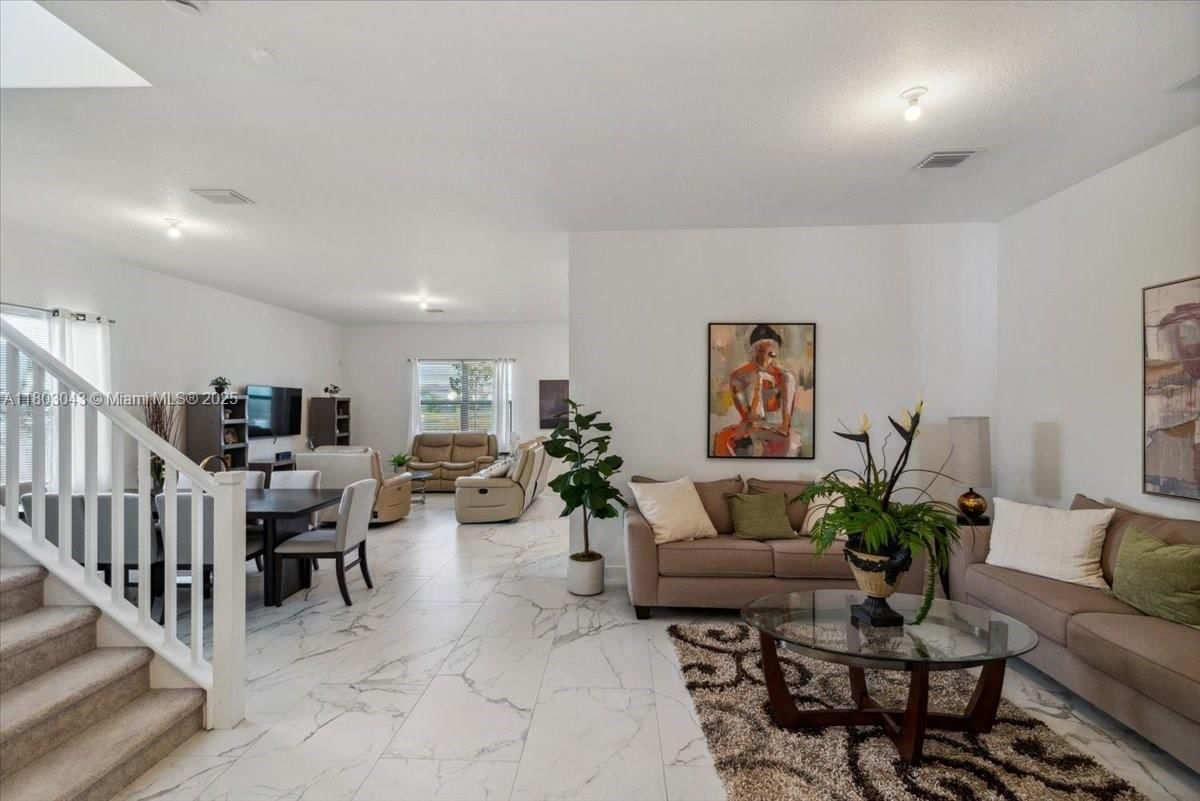 Real estate property located at 17333 46th St, Broward, Tuscan Isles, Miramar, FL