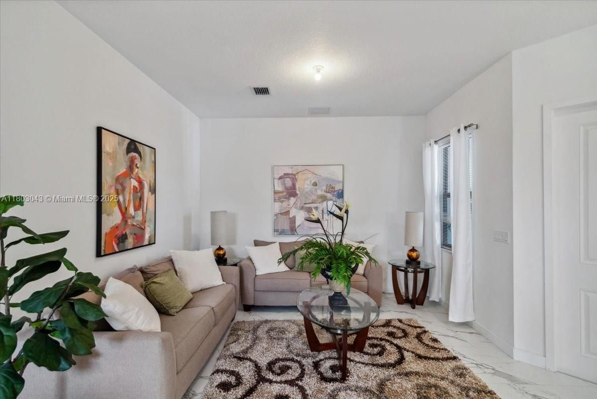 Real estate property located at 17333 46th St, Broward, Tuscan Isles, Miramar, FL