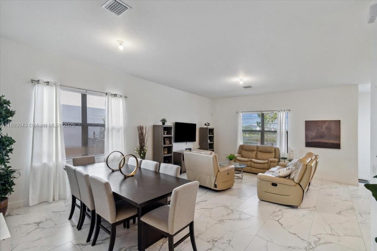 Real estate property located at 17333 46th St, Broward, Tuscan Isles, Miramar, FL