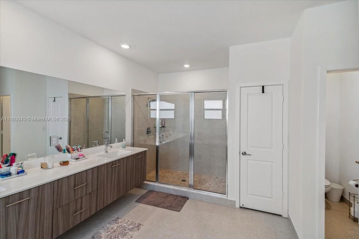 Real estate property located at 17333 46th St, Broward, Tuscan Isles, Miramar, FL