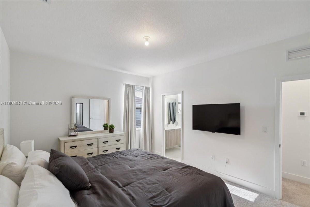Real estate property located at 17333 46th St, Broward, Tuscan Isles, Miramar, FL