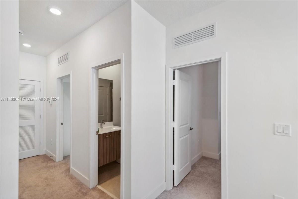 Real estate property located at 17333 46th St, Broward, Tuscan Isles, Miramar, FL