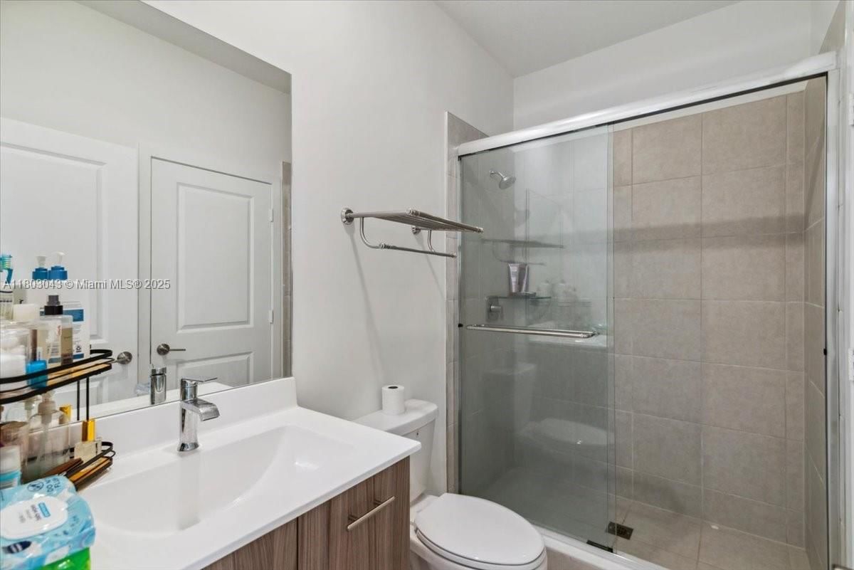 Real estate property located at 17333 46th St, Broward, Tuscan Isles, Miramar, FL