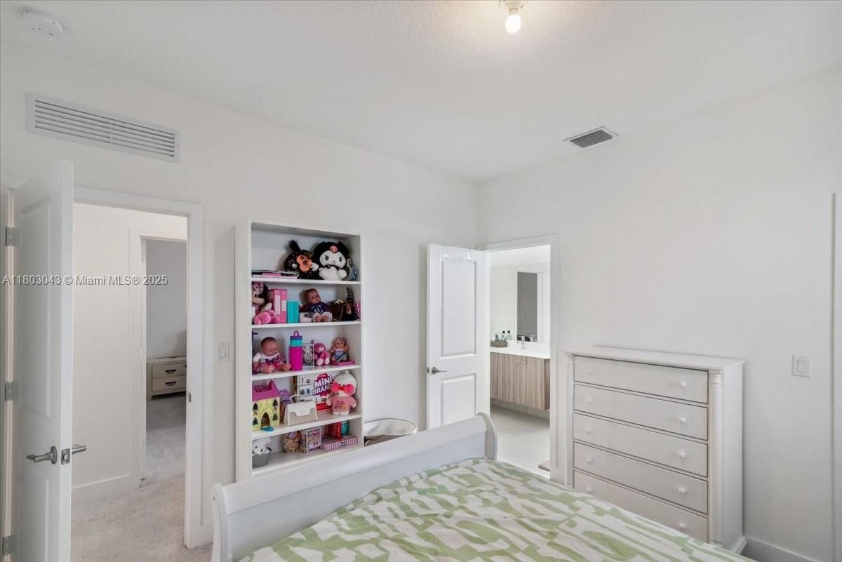 Real estate property located at 17333 46th St, Broward, Tuscan Isles, Miramar, FL