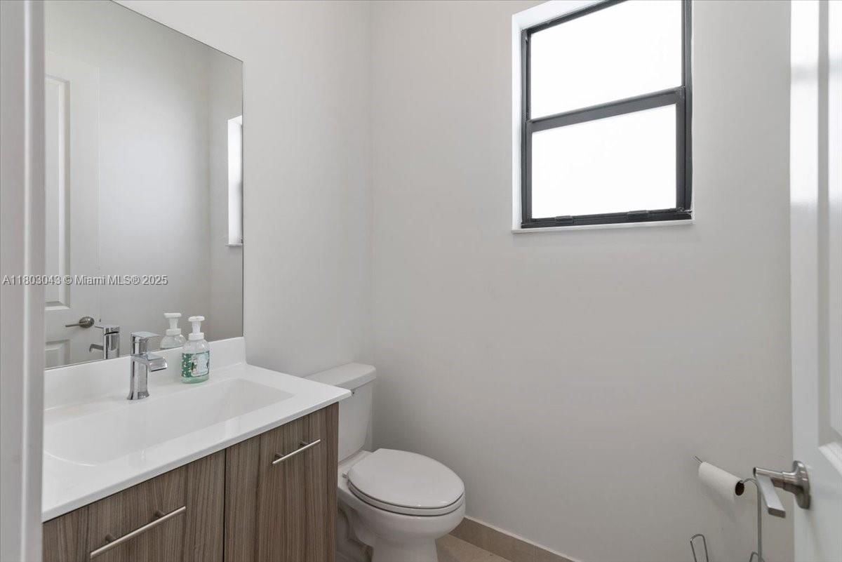Real estate property located at 17333 46th St, Broward, Tuscan Isles, Miramar, FL