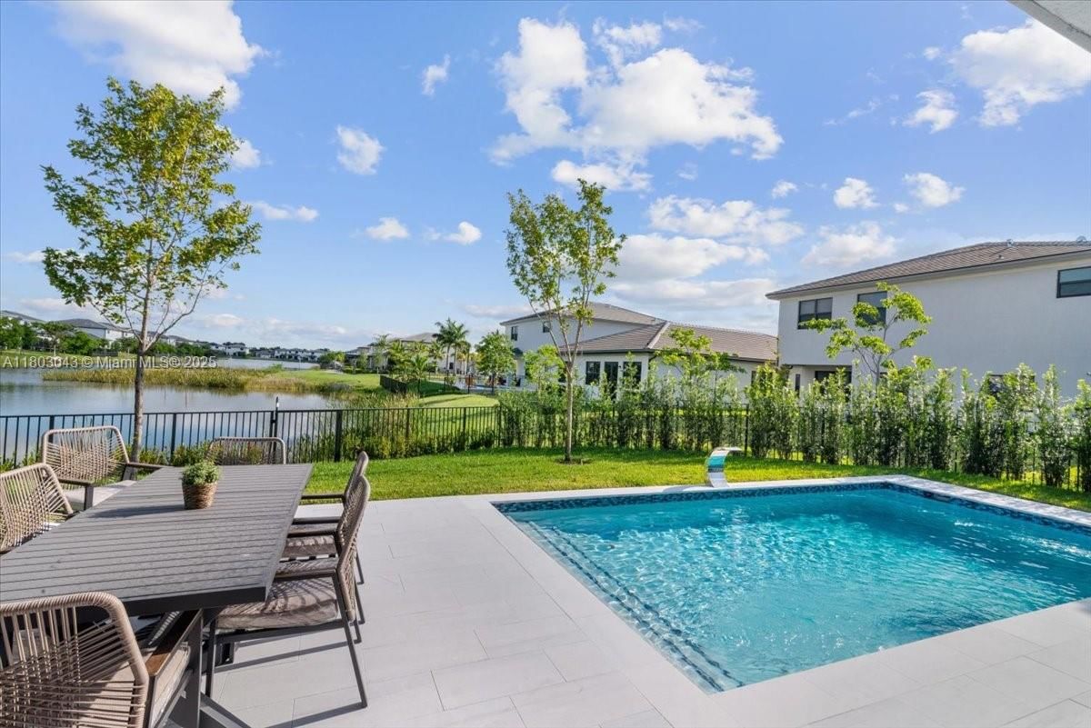 Real estate property located at 17333 46th St, Broward, Tuscan Isles, Miramar, FL