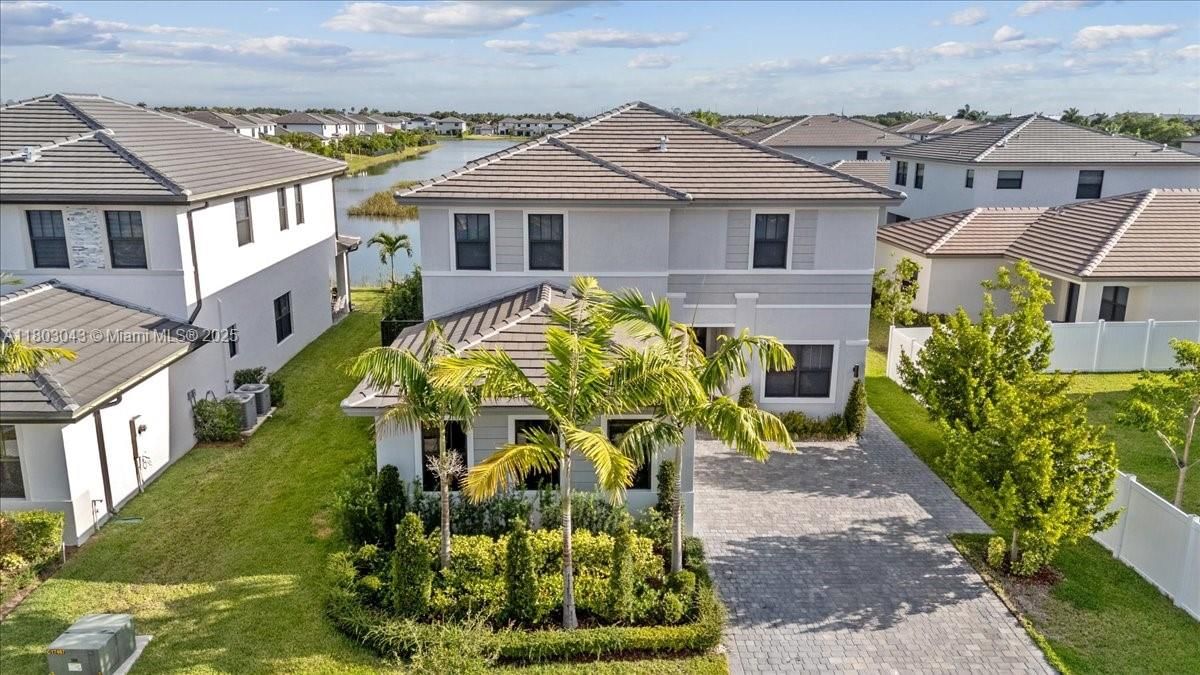 Real estate property located at 17333 46th St, Broward, Tuscan Isles, Miramar, FL