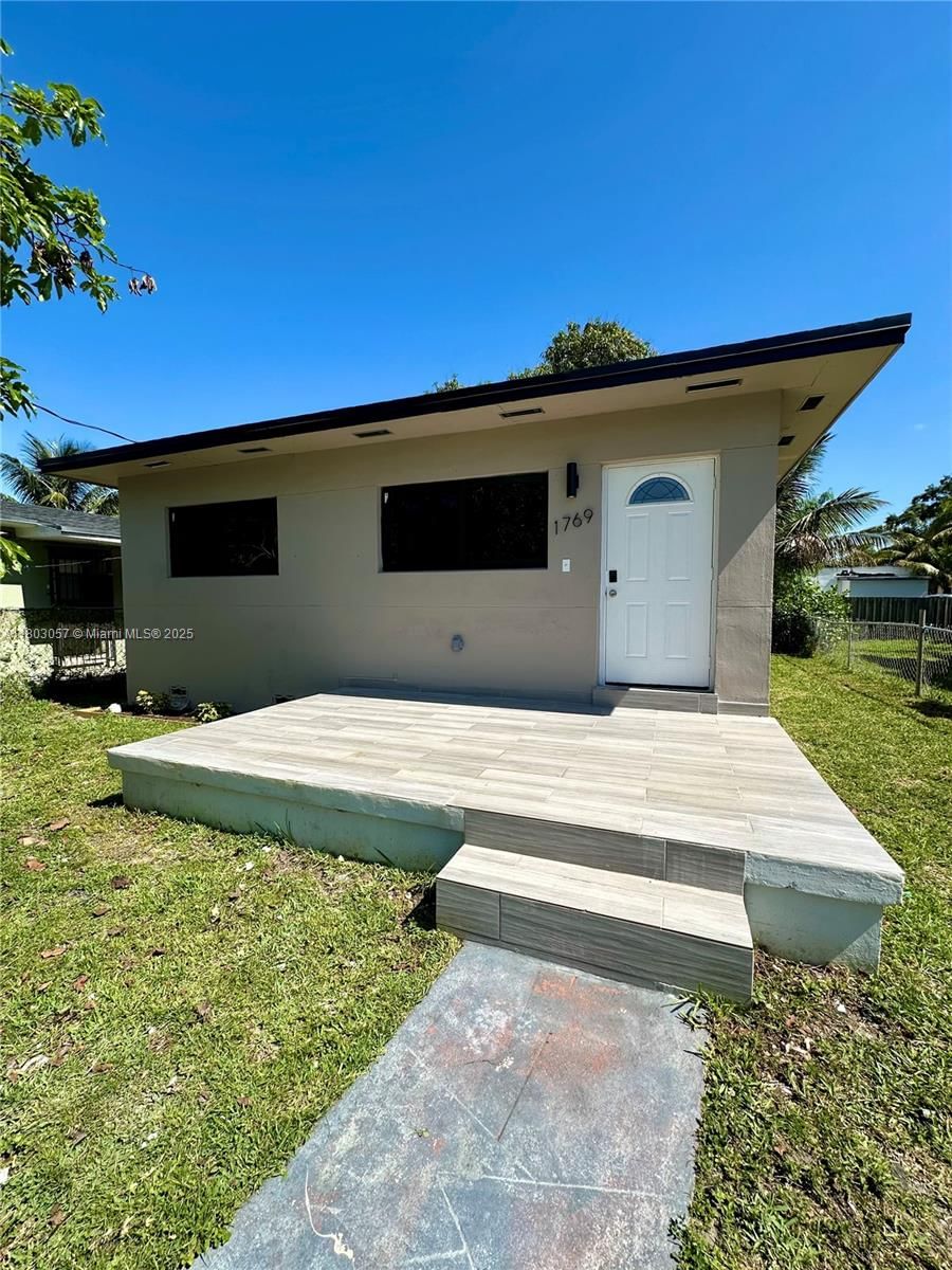 Real estate property located at 1769 41st St, Miami-dade, Allapattah Sch Sub, Miami, FL