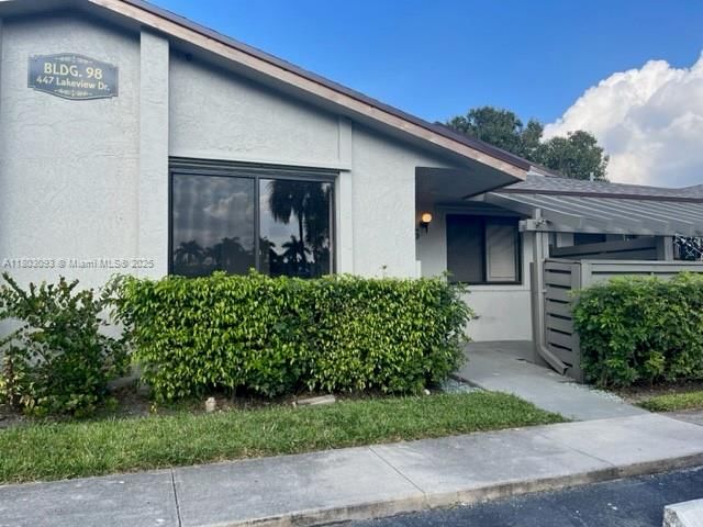 Real estate property located at 447 Lakeview Dr #5, Broward, Villas Of Bonaventure At, Weston, FL