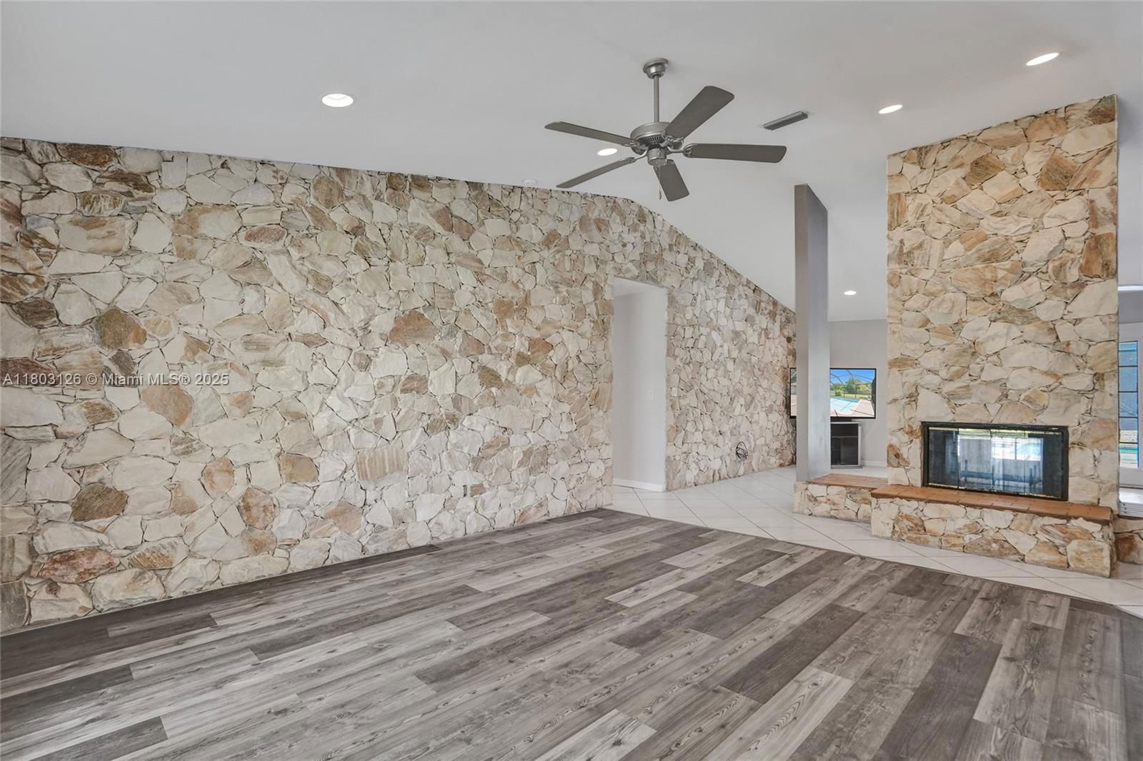 Real estate property located at 14940 164th Ter, Miami-dade, Kings Grove, Miami, FL