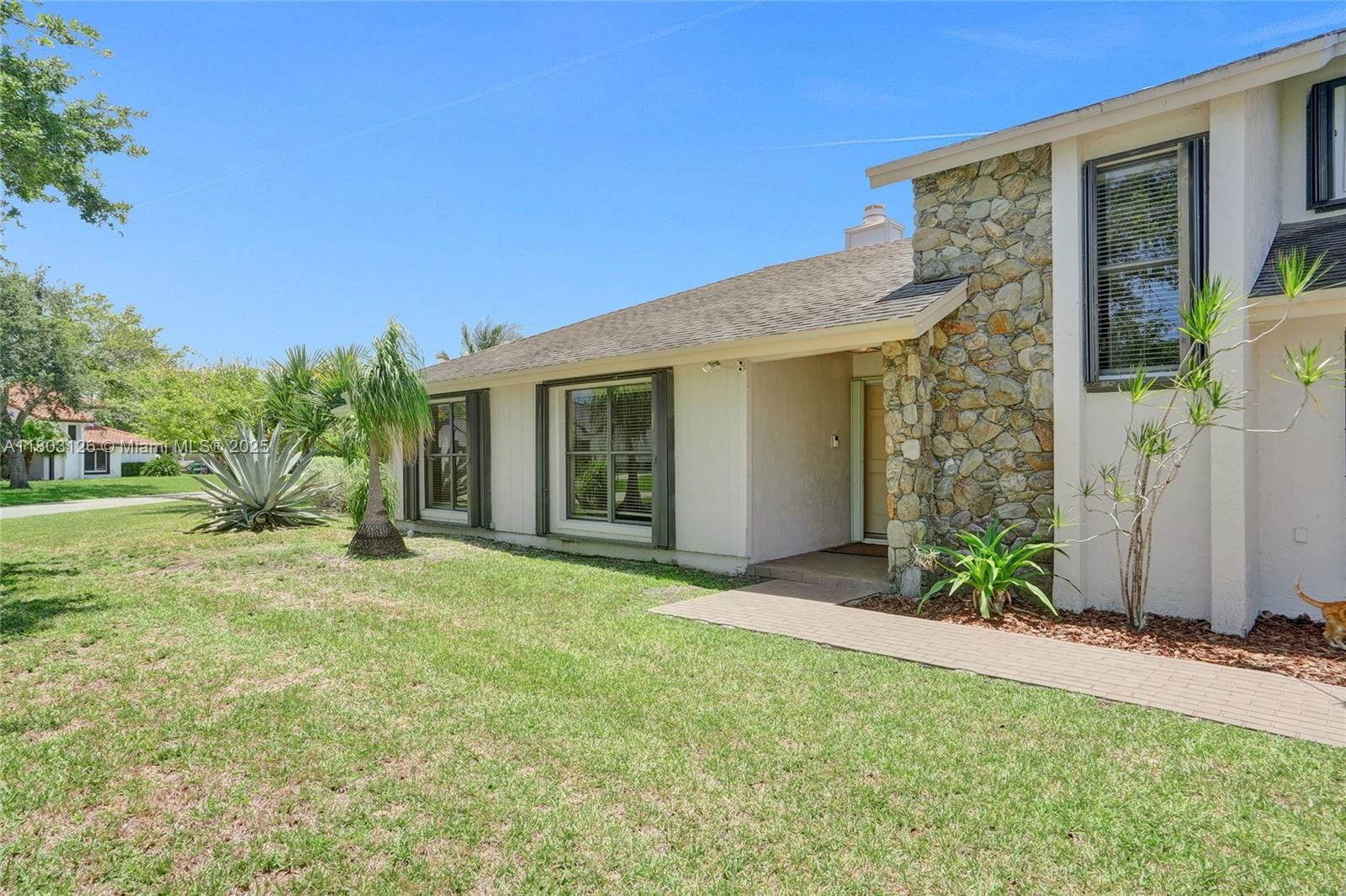 Real estate property located at 14940 164th Ter, Miami-dade, Kings Grove, Miami, FL