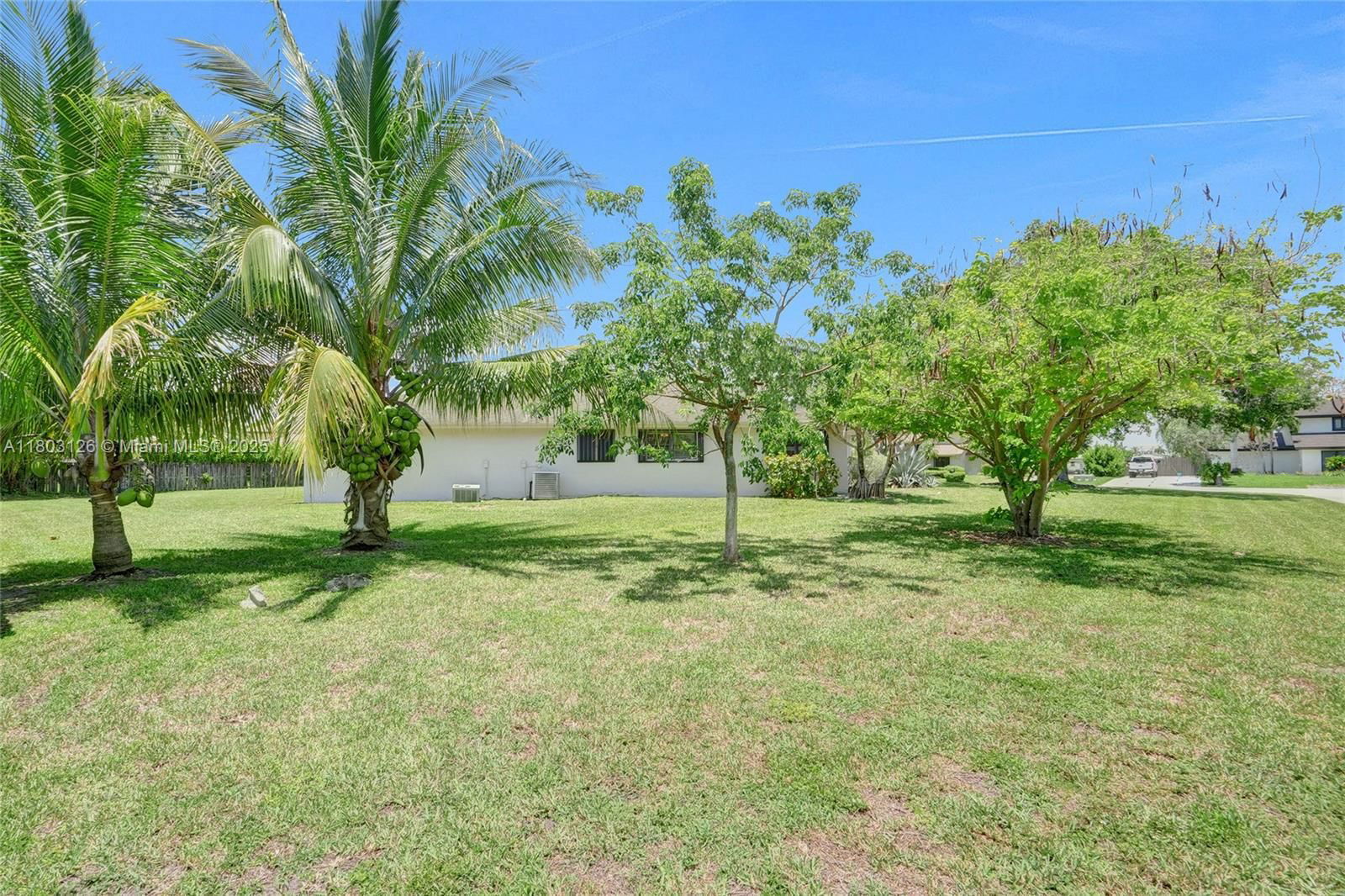 Real estate property located at 14940 164th Ter, Miami-dade, Kings Grove, Miami, FL