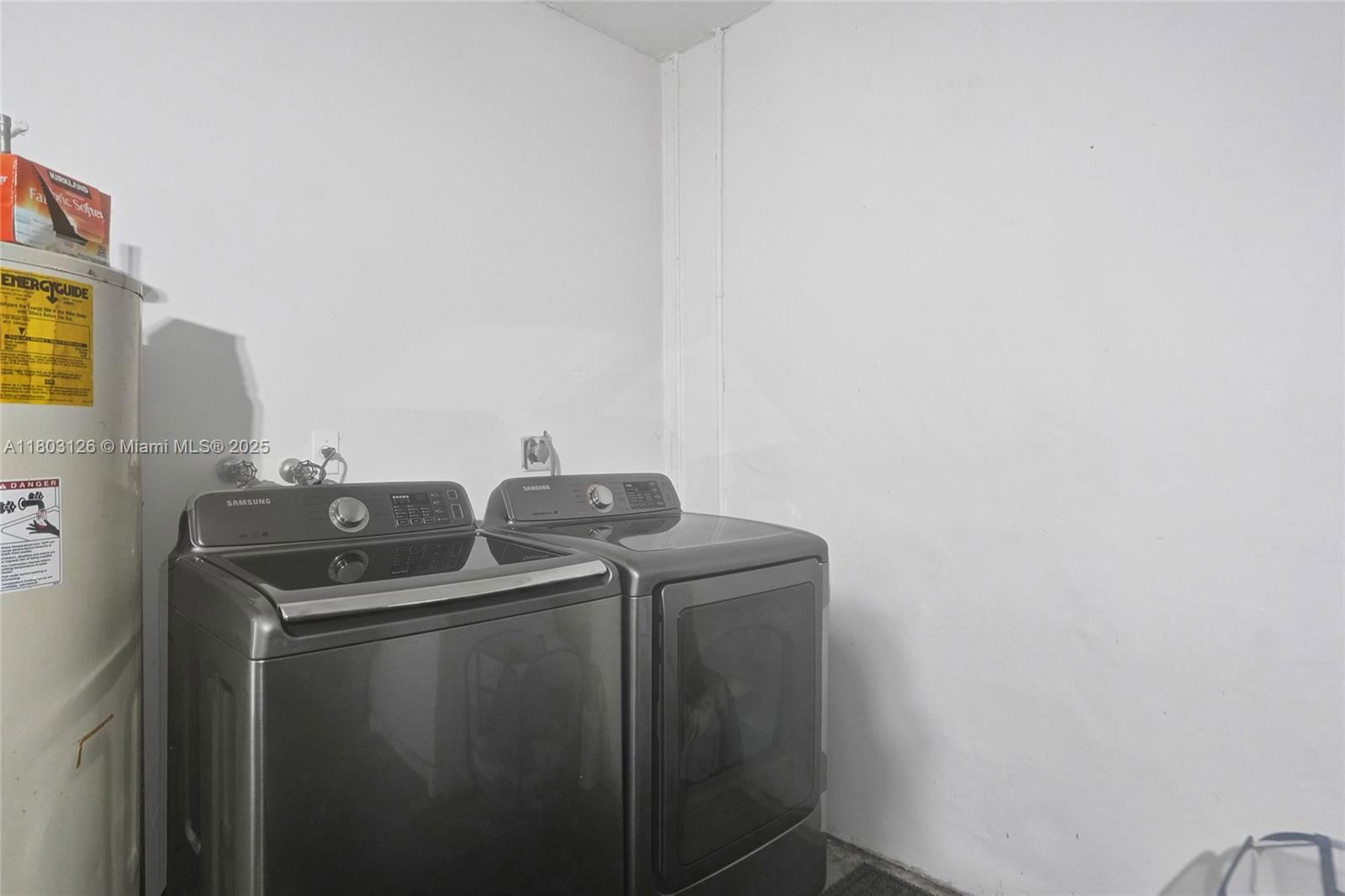 Real estate property located at 14940 164th Ter, Miami-dade, Kings Grove, Miami, FL