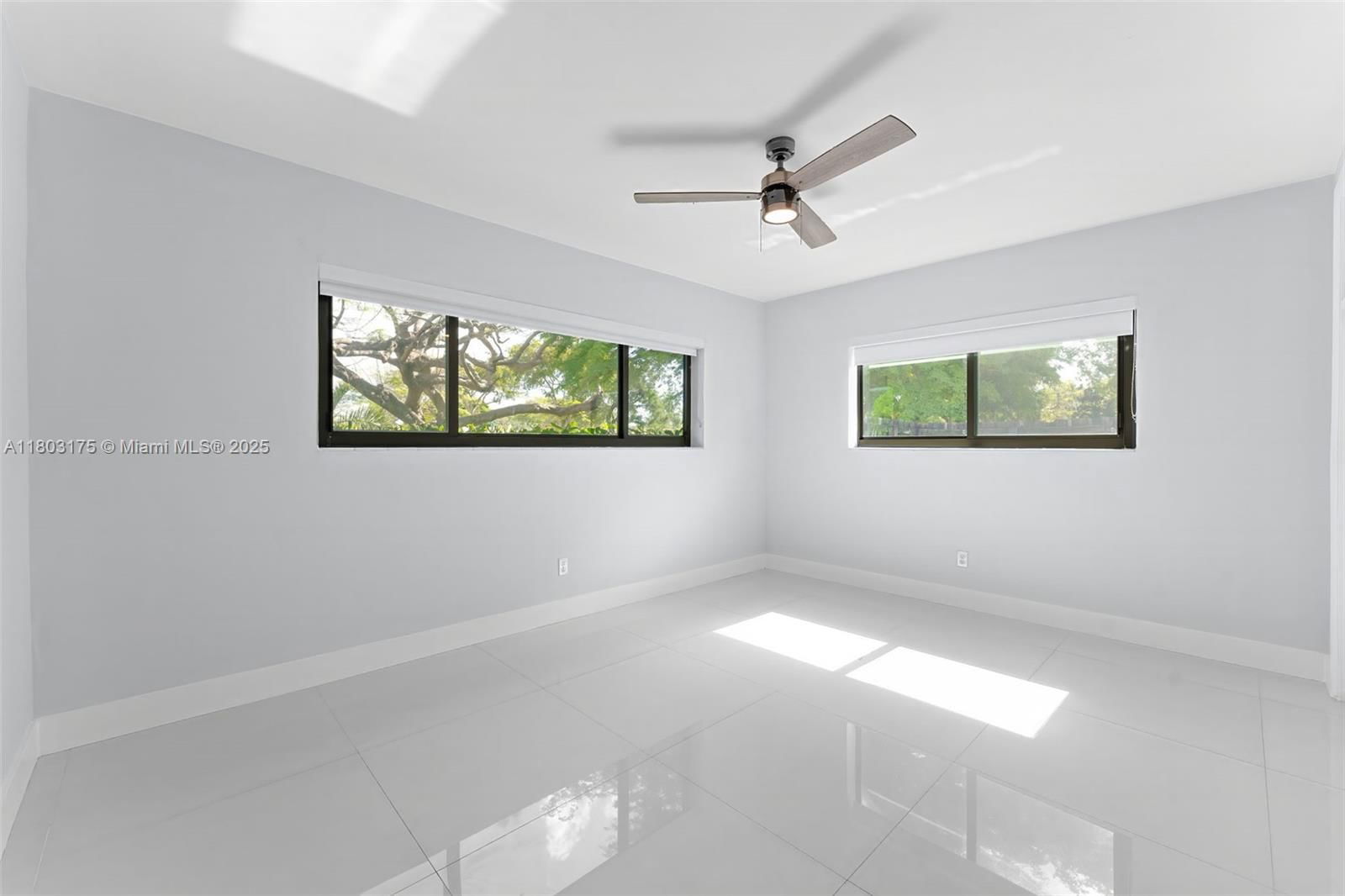 Real estate property located at 1998 180th St, Miami-dade, Fulford By The Sea, North Miami Beach, FL